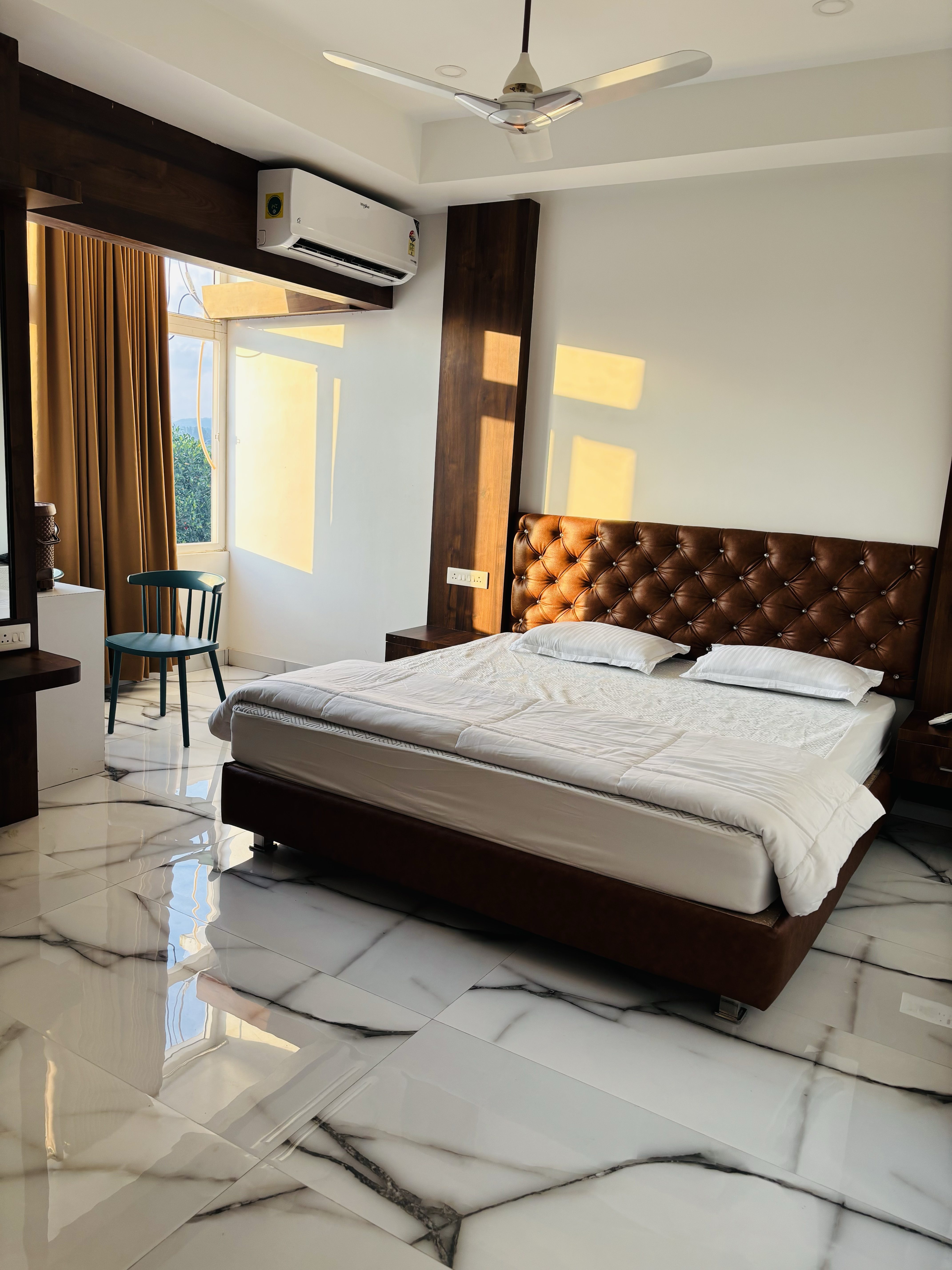 Deluxe Forest View Room